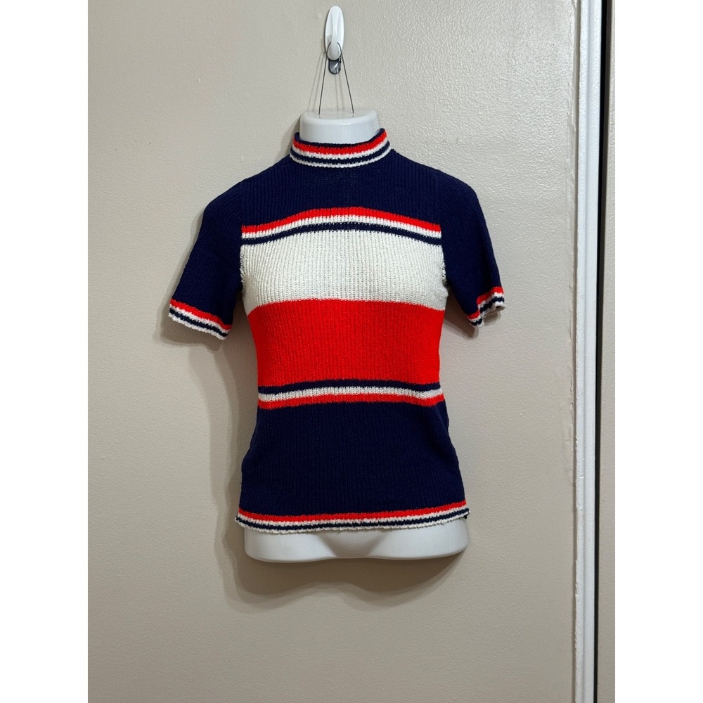 FLAWED- Vintage - Lil Lambee - Short Sleeve Sweater‎